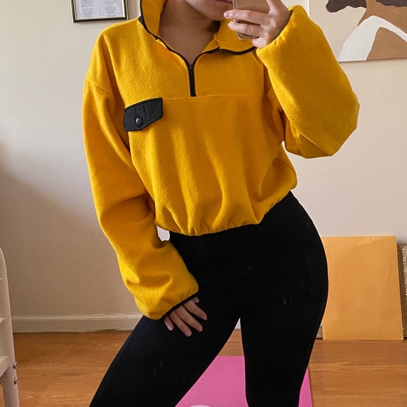 Forever 21 Tops - F21 CROP SWEATSHIRT FLEECE ZIP UP + OVERSIZED